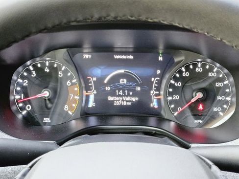 Used 2025 Jeep Compass Latitude AWD/4WD image 19