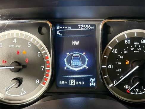 Used 2017 Nissan Titan PRO-4X image 12