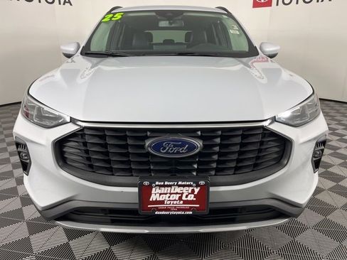 Used 2025 Ford Escape Platinum image 22