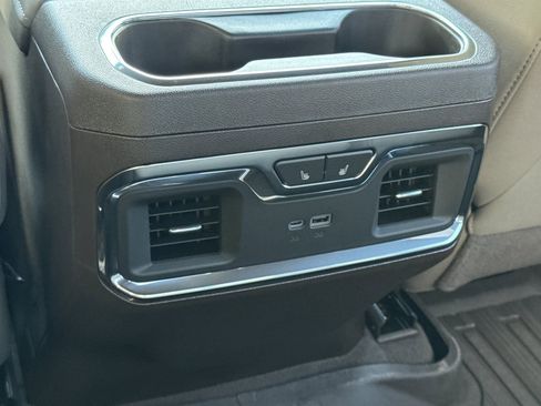 New 2026 GMC Sierra 1500 SLT w/ SLT Premium Package image 13