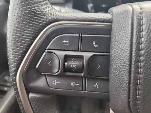 Certified 2025 Toyota Tacoma TRD Sport RWD image 30