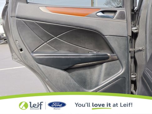 Used 2017 Lincoln MKC Select w/ Select Plus Package image 24