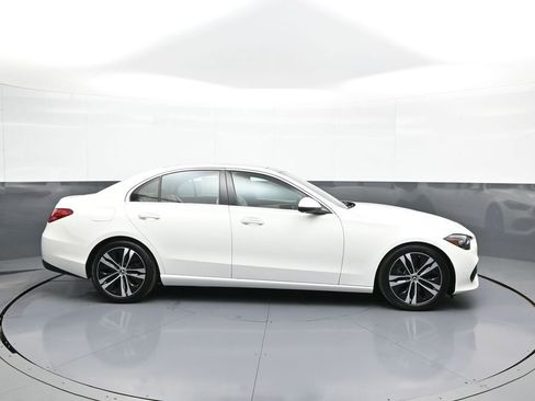 Used 2022 Mercedes-Benz C 300 4MATIC Sedan image 5