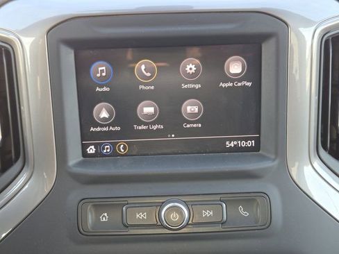 Used 2021 GMC Sierra 2500 4x4 Crew Cab w/ Convenience Package image 18