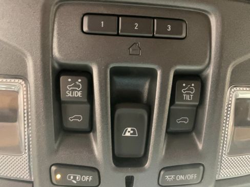 Used 2025 GMC Sierra 1500 Denali Ultimate AWD/4WD image 21