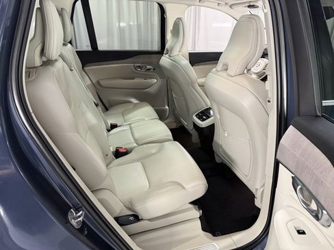 Used 2023 Volvo XC90 B6 Plus w/ Protection Package image 8