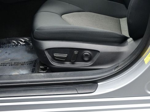 Used 2023 Toyota Camry LE image 11