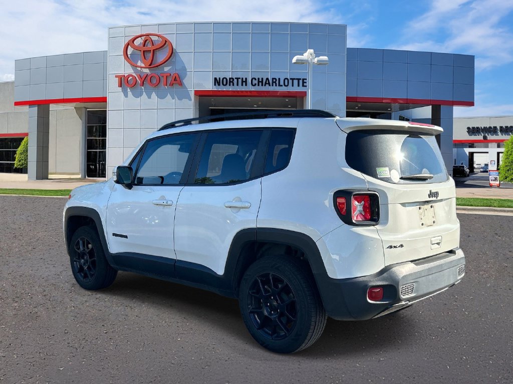 Used 2019 Jeep Renegade Altitude w/ Quick Order Package 2XM AWD/4WD image 4