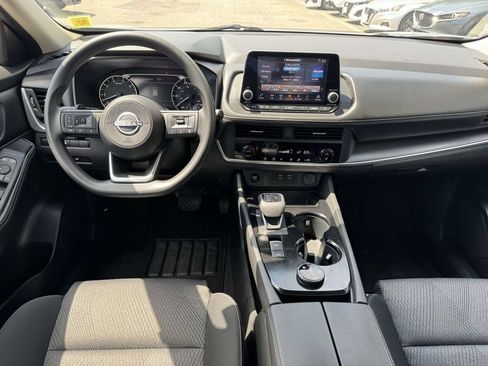 Used 2024 Nissan Rogue SV AWD/4WD image 14