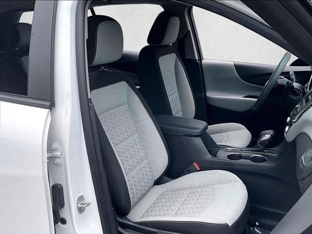 Certified 2023 Chevrolet Equinox LS w/ Driver Confidence II Package FWD image 9