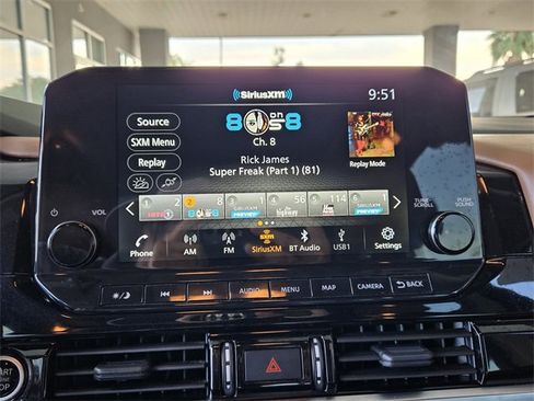 Used 2023 Nissan Pathfinder Platinum w/ Cargo Package image 16