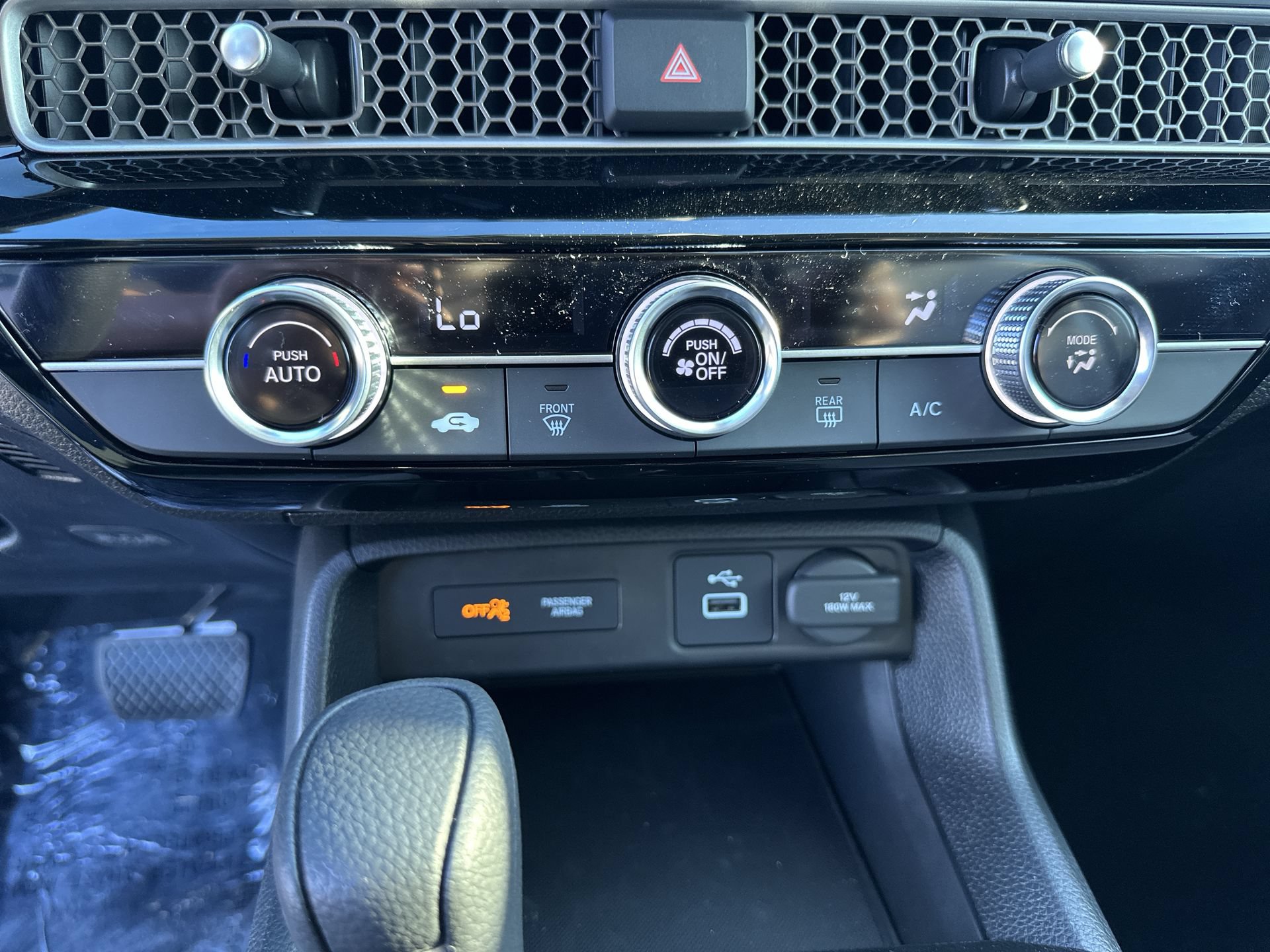 Used 2024 Honda Civic LX image 43