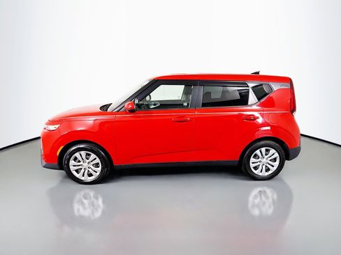 Used 2020 Kia Soul LX image 6