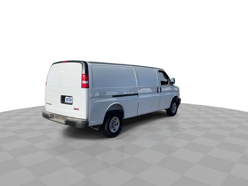 New 2025 GMC Savana 2500 Extended w/ Driver Convenience Package image 8