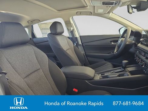 New 2026 Honda Accord SE image 17