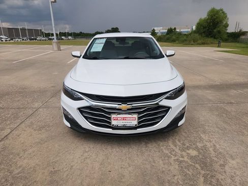 Used 2025 Chevrolet Malibu LT FWD image 11