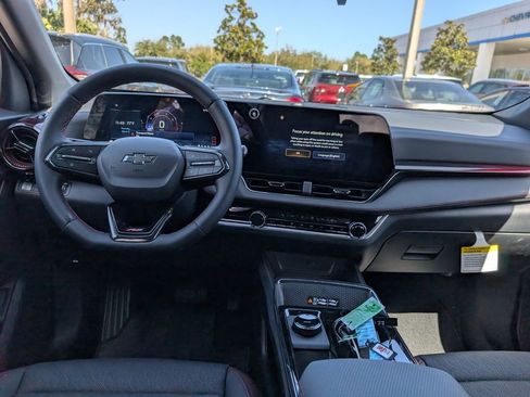 New 2026 Chevrolet Equinox RS FWD image 13