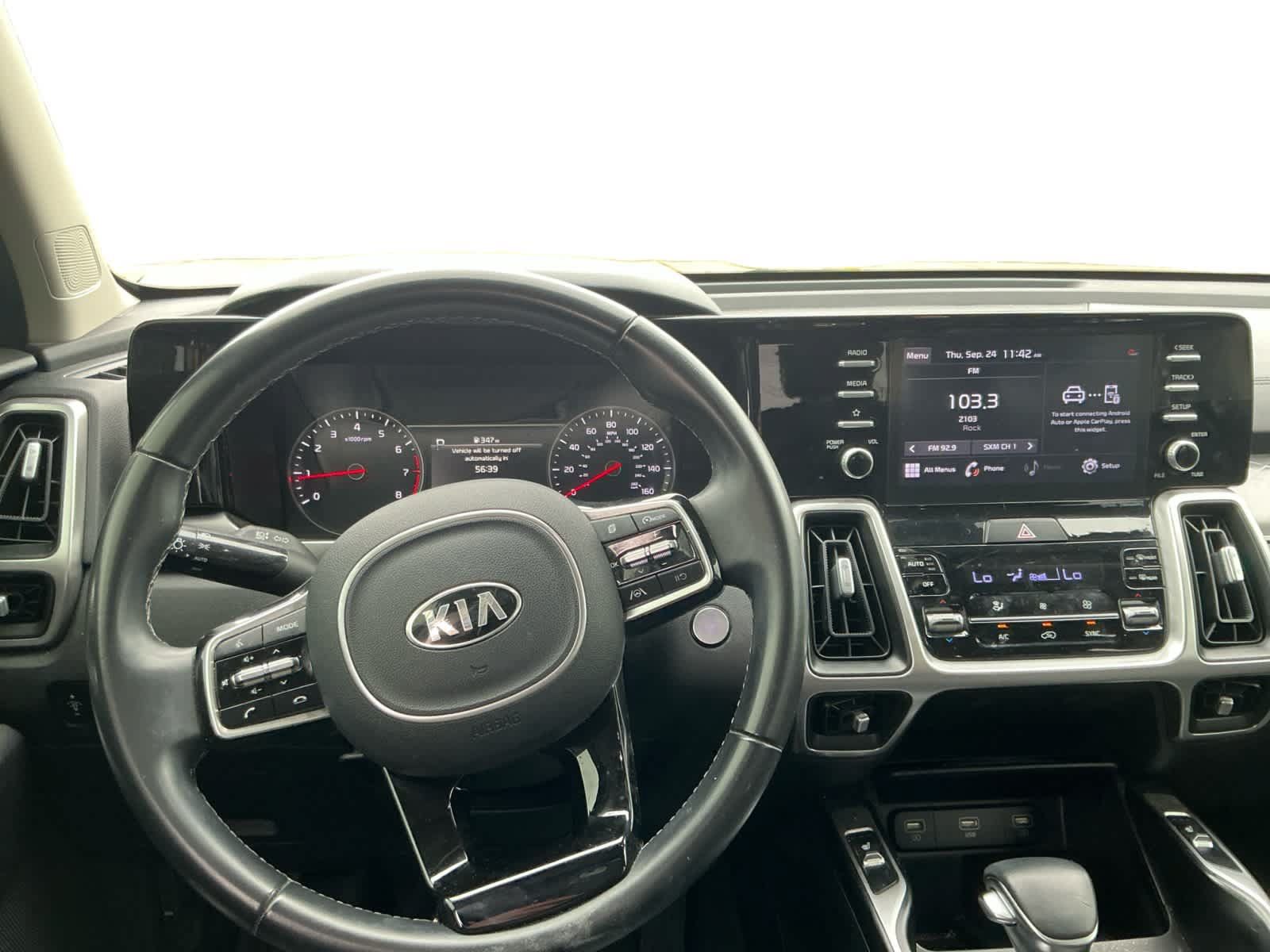 Used 2021 Kia Sorento S w/ Panoramic Sunroof Package AWD/4WD image 10