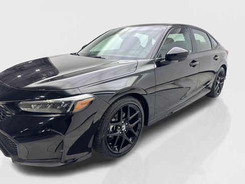 Used 2025 Honda Civic Sport image 11