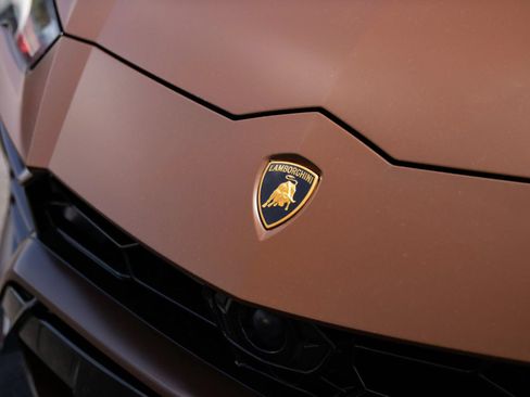 Used 2019 Lamborghini Urus AWD/4WD image 10