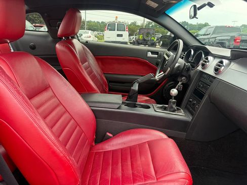 Used 2006 Ford Mustang Coupe RWD image 29