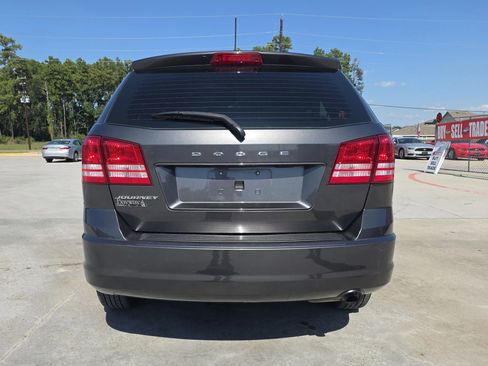 Used 2015 Dodge Journey American Value Package w/ Flexible Seating Group image 16