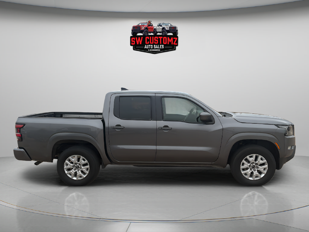 Used 2024 Nissan Frontier SV w/ SV Convenience Package AWD/4WD image 8