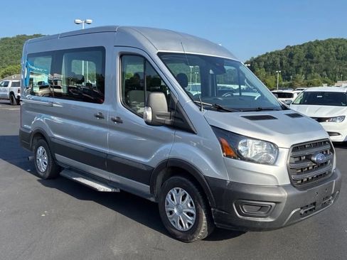 Used 2020 Ford Transit 150 XL RWD image 5