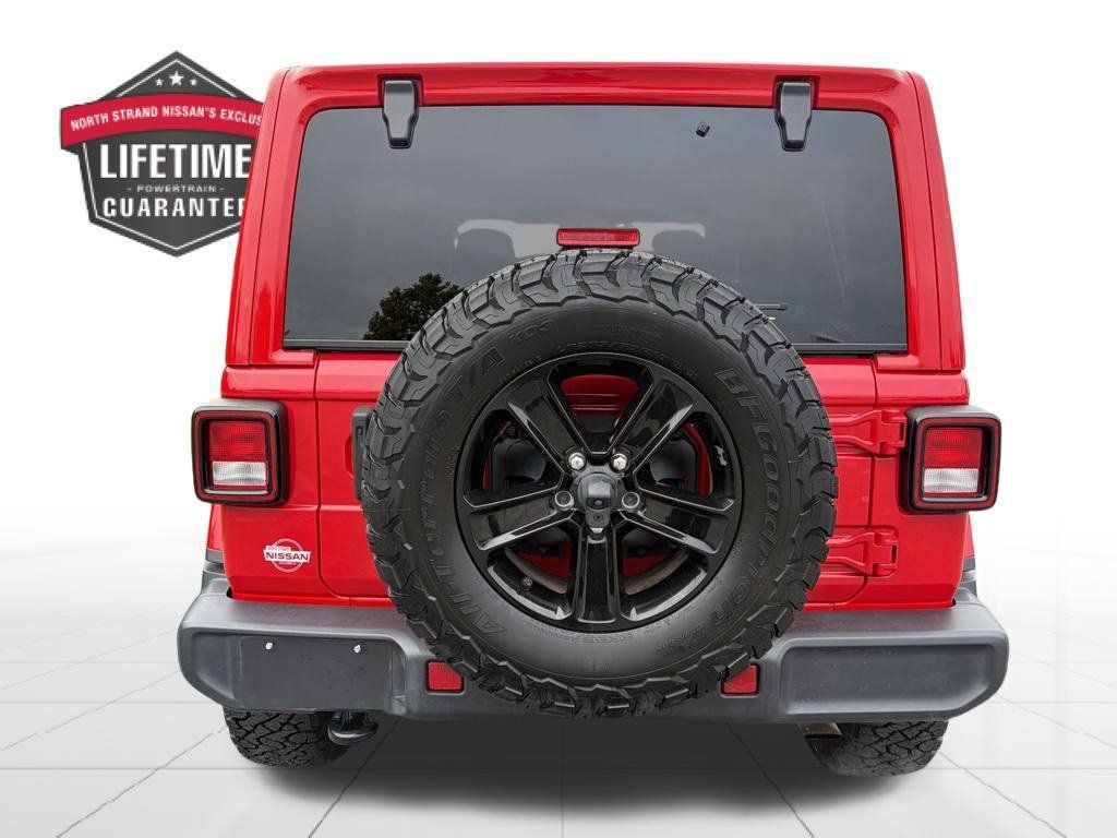 Used 2020 Jeep Wrangler Unlimited Sahara AWD/4WD image 4