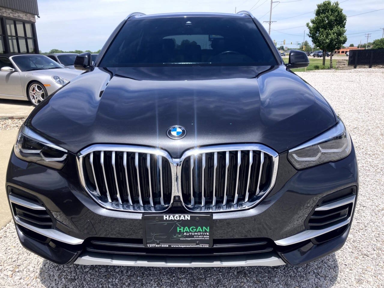 Used 2023 BMW X5 xDrive40i AWD/4WD image 3