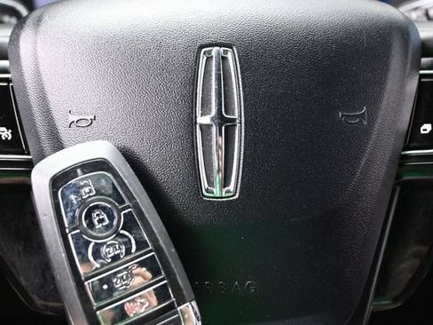 Used 2023 Lincoln Corsair Reserve w/ Equipment Group 202A AWD/4WD image 48