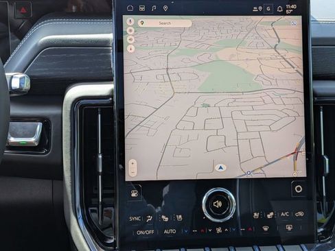 New 2026 GMC Yukon XL AT4 Ultimate AWD/4WD image 17