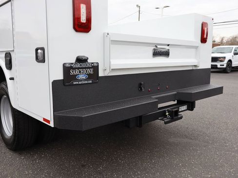 New 2026 Ford F350 XL w/ XL Chrome Package AWD/4WD image 19