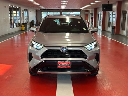 Certified 2022 Toyota RAV4 SE w/ Convenience Package AWD/4WD image 8