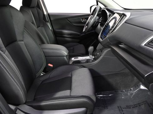 Used 2023 Subaru Ascent Premium w/ Convenience Package image 16