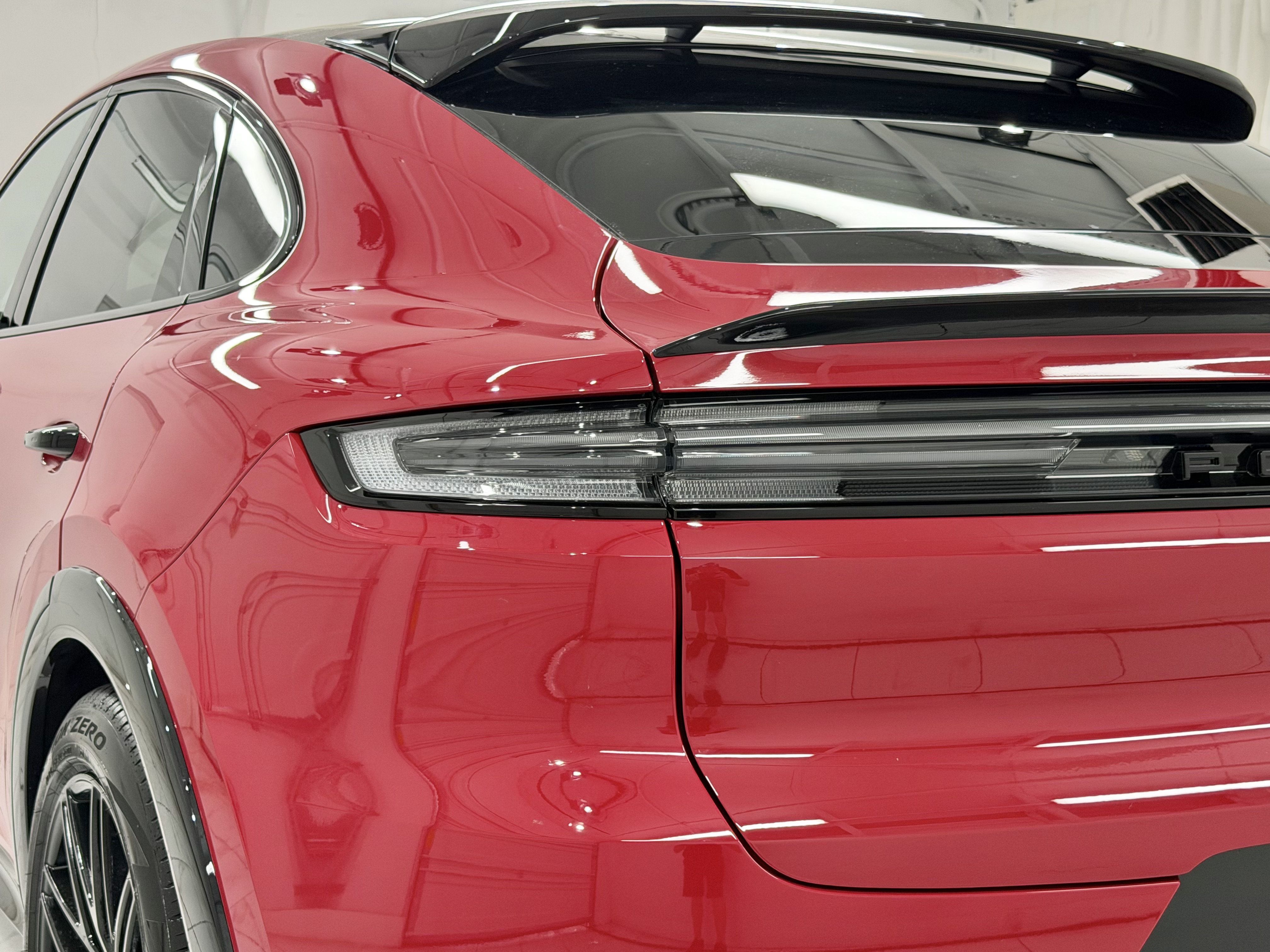 New 2026 Porsche Cayenne GTS AWD/4WD image 18