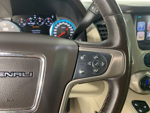 Used 2020 GMC Yukon Denali w/ Denali Ultimate Package RWD image 21