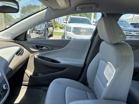 Used 2023 Chevrolet Malibu LS w/ Driver Confidence Package FWD image 17