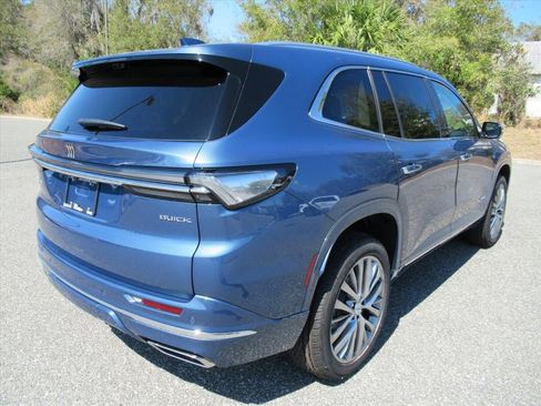 New 2026 Buick Enclave Avenir w/ Super Cruise Package image 7