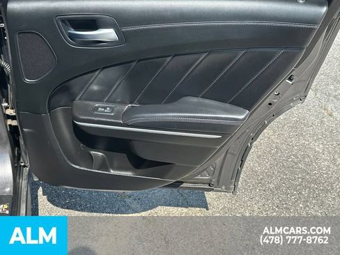 Used 2022 Dodge Charger Scat Pack w/ Dynamics Package RWD image 18