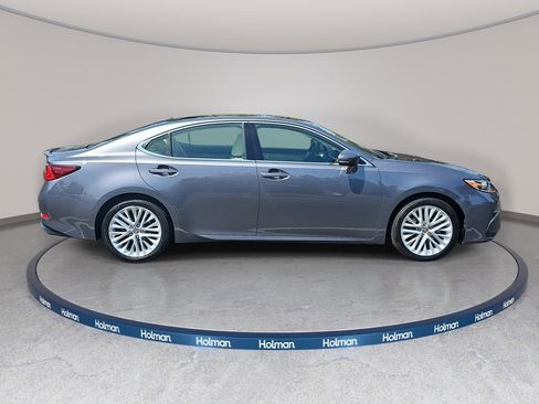 Used 2016 Lexus ES 350 w/ Luxury Package w/Wood Trim FWD image 8