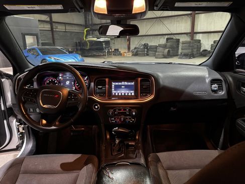 Used 2018 Dodge Charger SXT w/ Blacktop Package image 28