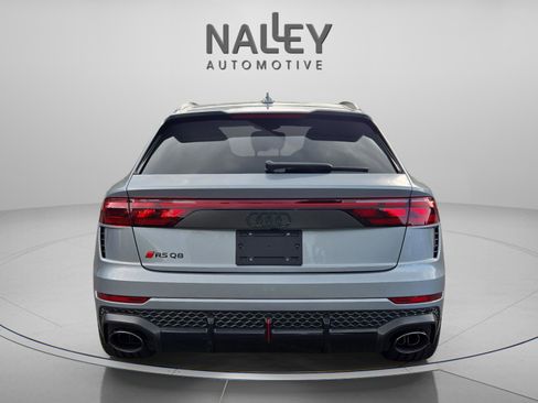 New 2025 Audi RS Q8 performance image 4