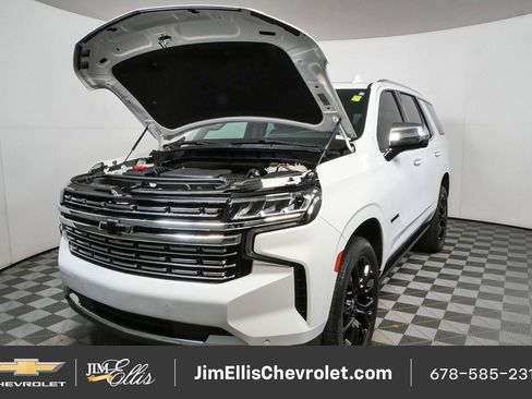 Certified 2023 Chevrolet Tahoe Premier w/ Premium Package 2 AWD/4WD image 29