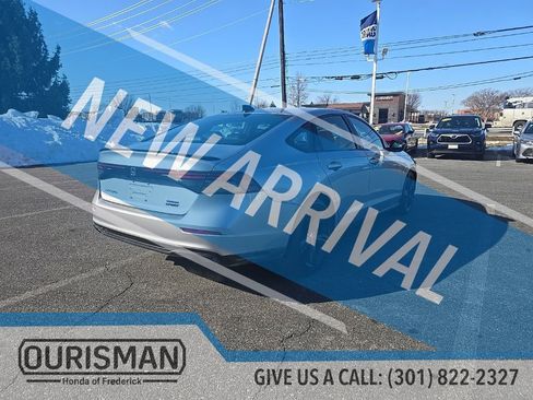 Used 2024 Honda Accord Sport image 7