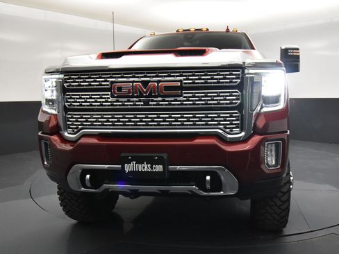 Used 2021 GMC Sierra 3500 Denali w/ Denali Ultimate Package image 2