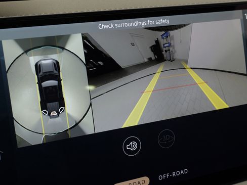 Used 2022 Land Rover Defender 110 SE image 53