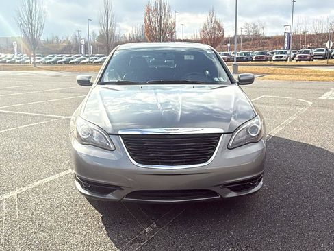 Used 2013 Chrysler 200 Limited w/ Sun/Sound Group image 17