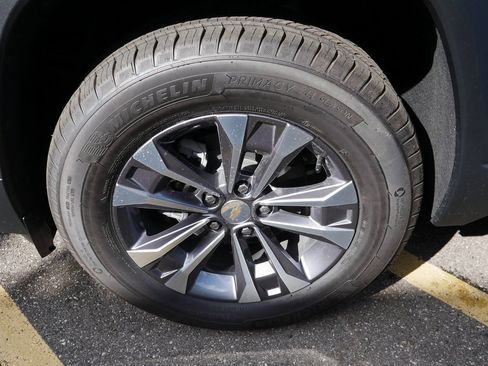 New 2026 Chevrolet Equinox LT image 30