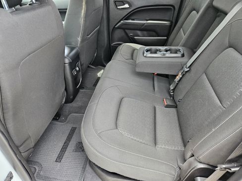 Used 2020 GMC Canyon SLE w/ Elevation Edition RWD image 28